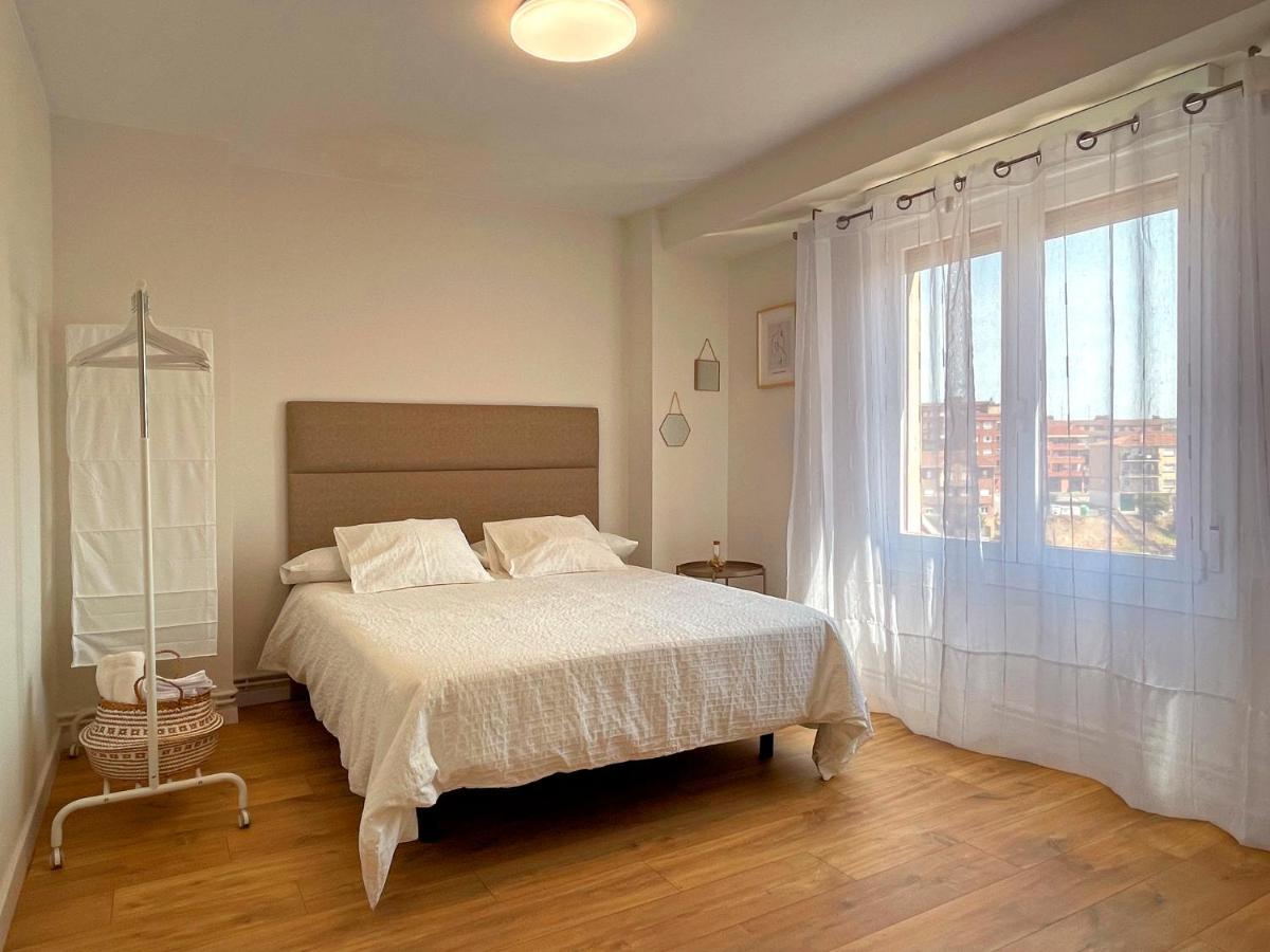 Vianeando Apartment Viana  Luaran gambar